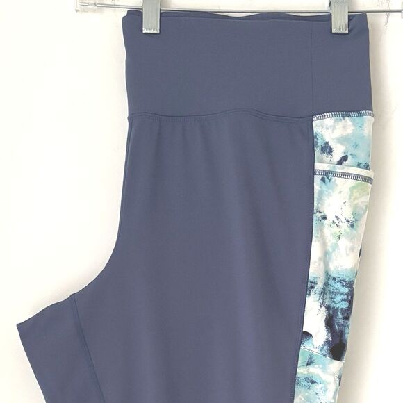 Livi Active by Lane Bryant Women's Sz 3X(22/24) Slate Blue Wicking Capri Legging - Picture 9 of 15